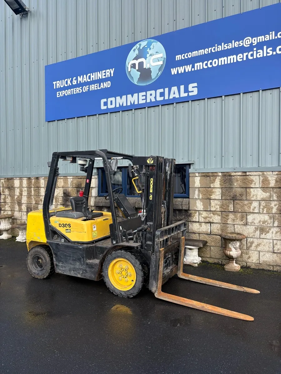 Daewoo forklift 3.0ton - Image 1