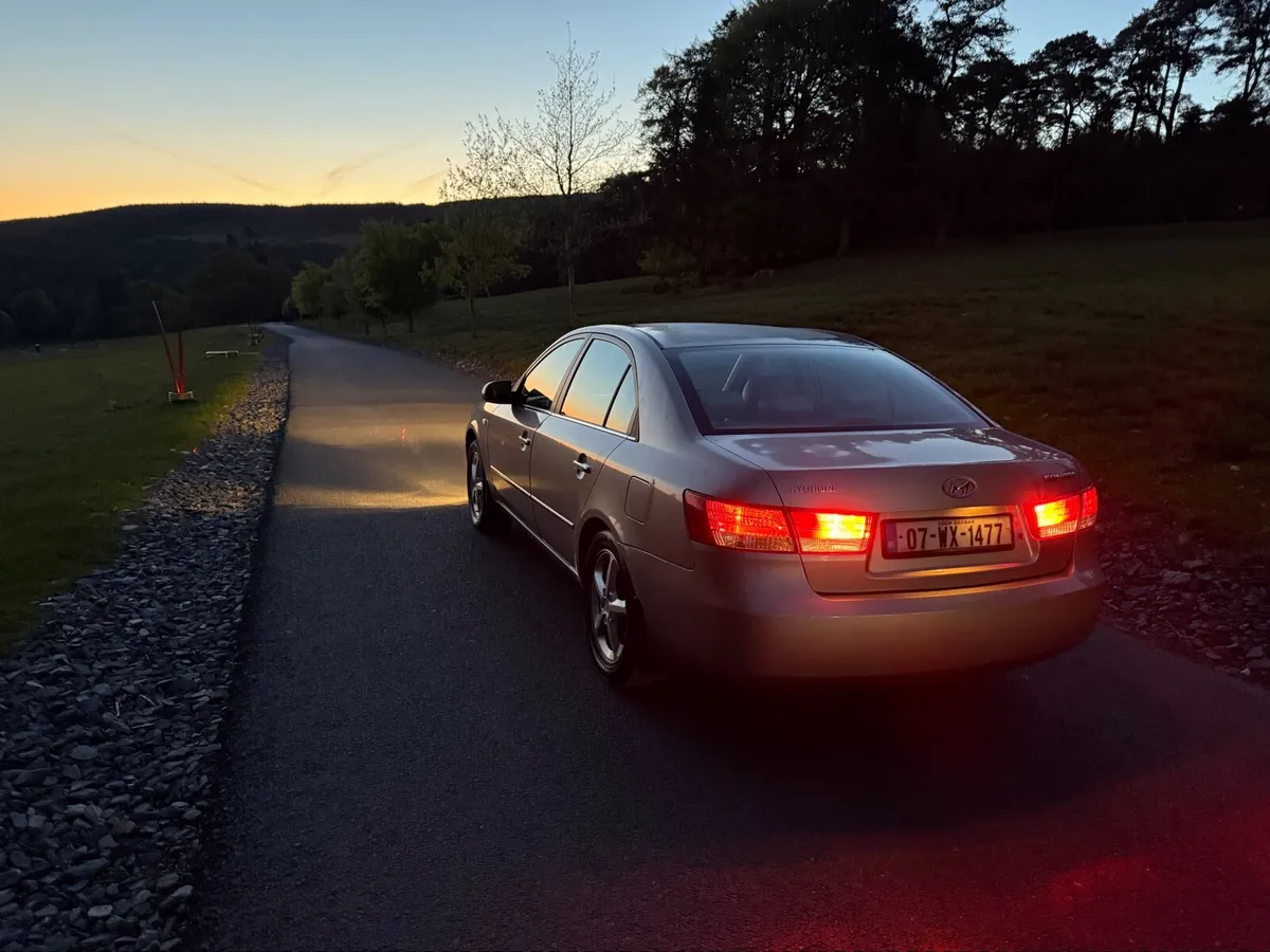 Hyundai Sonata 2007 - Image 4