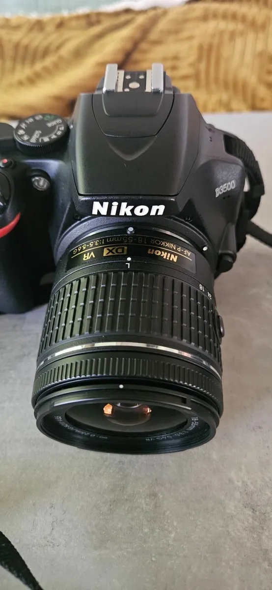 Nikon D3500 DSLR + 18-55mm VR Lens + 64GB SD Card - Image 2