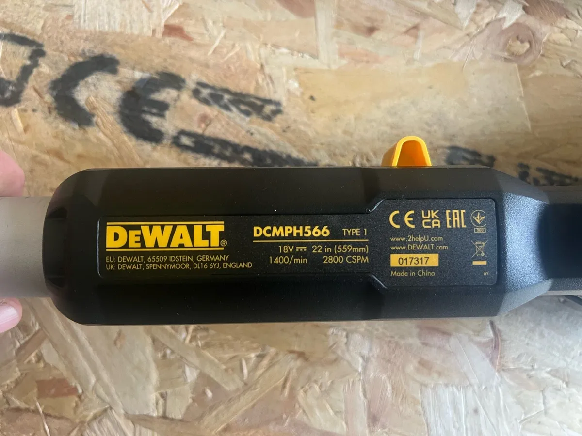 DeWalt DCMPH566 - Image 4