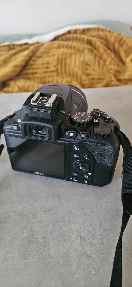 Nikon D3500 DSLR + 18-55mm VR Lens + 64GB SD Card - Image 3