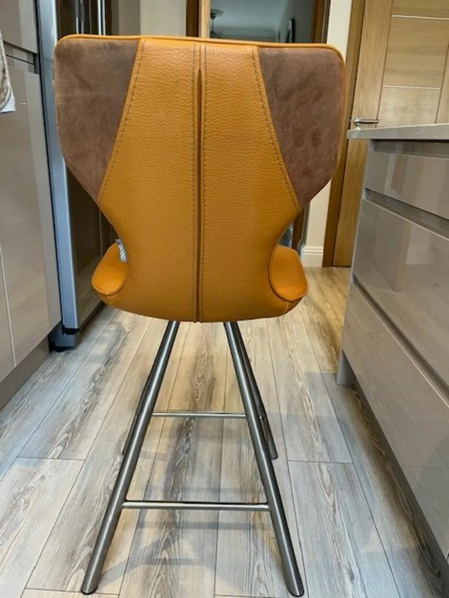 bar stool chairs x 3 - Image 2