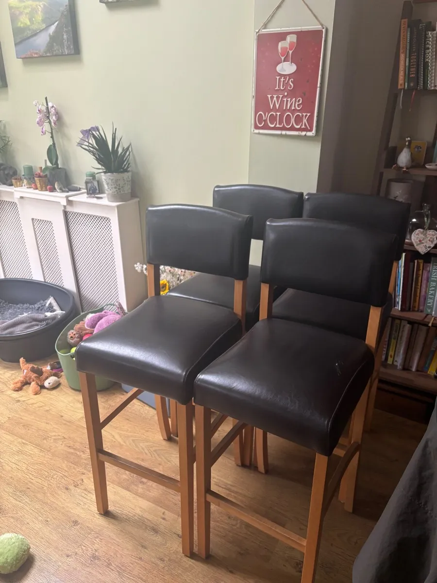Bar stools - Image 1