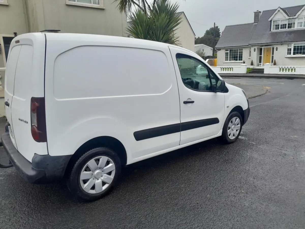 161 Peugeot Partner DOE Until July 2026 - Image 3
