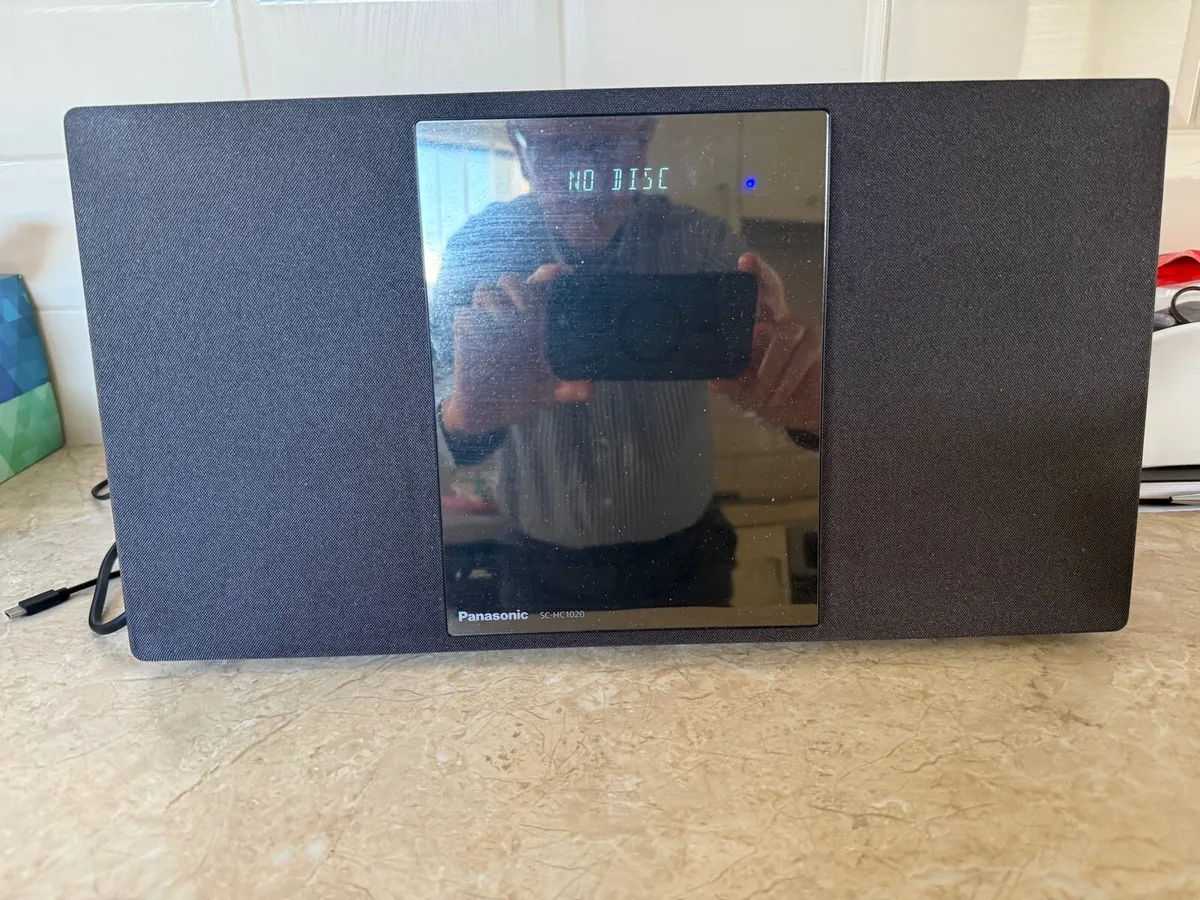 CD Player - Image 3