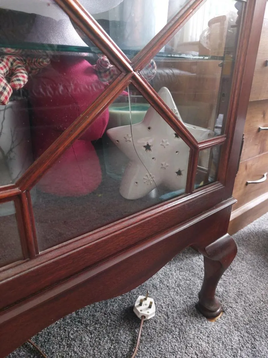Beautiful mahogany display cabinet - Image 2