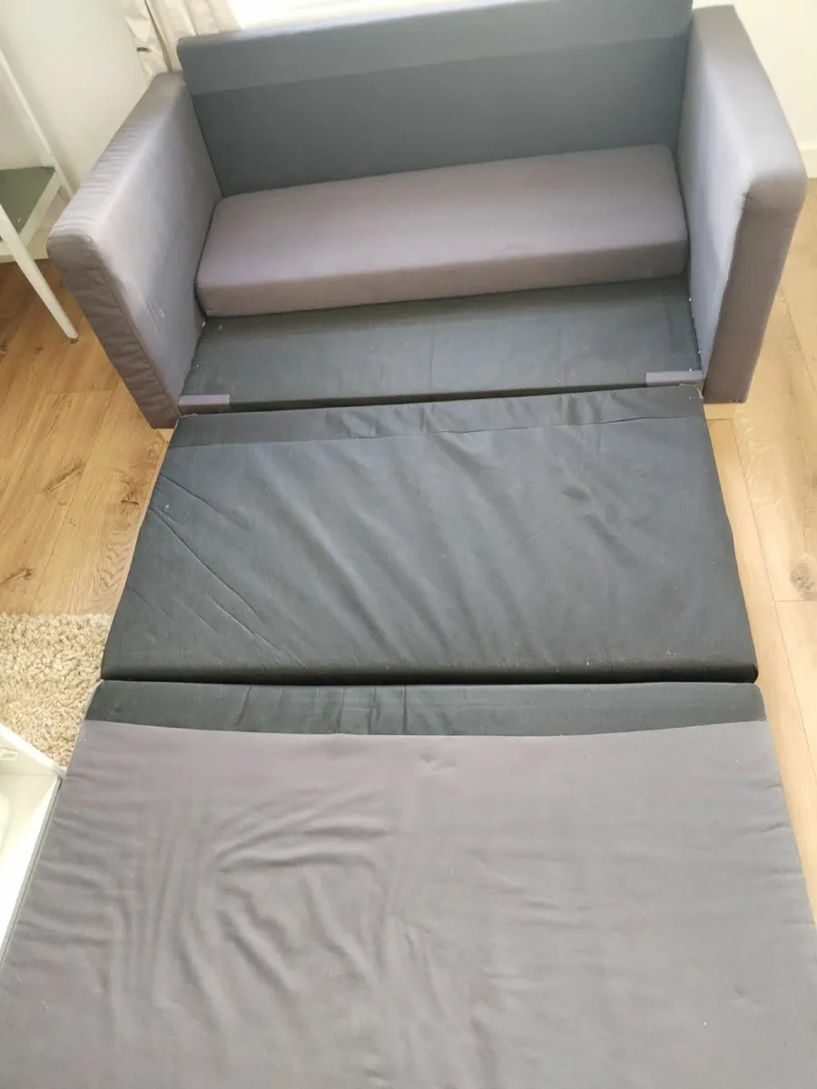 Two seater Sofa bed - Image 3
