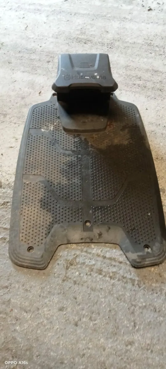 Husqvarna Charging Station - Image 2