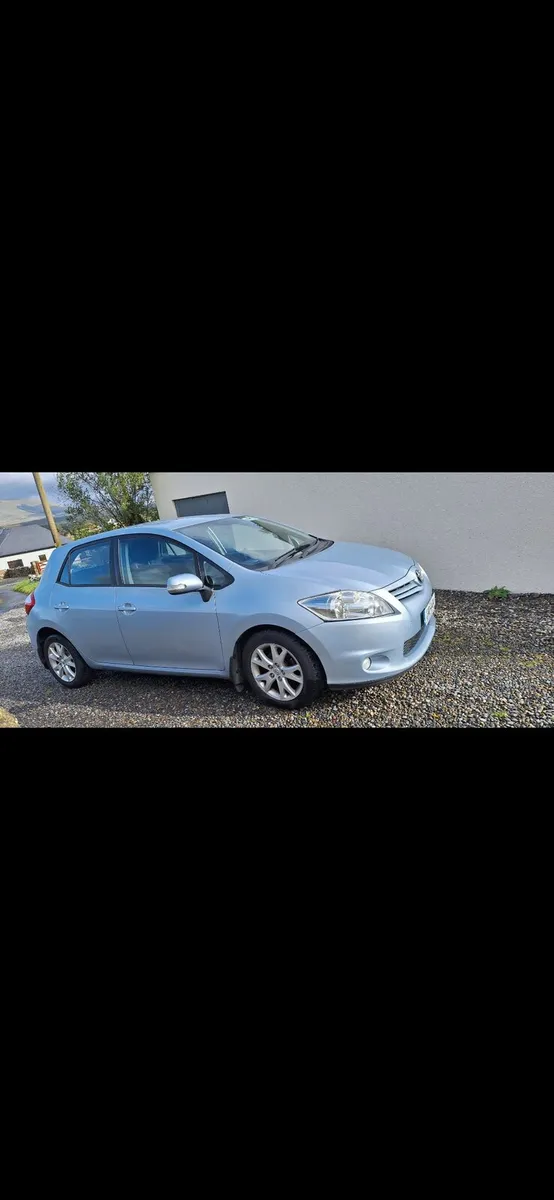 car for sale - Image 2