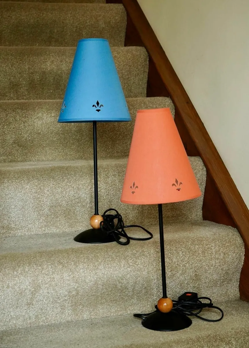 Vintage pair of bedside lamps