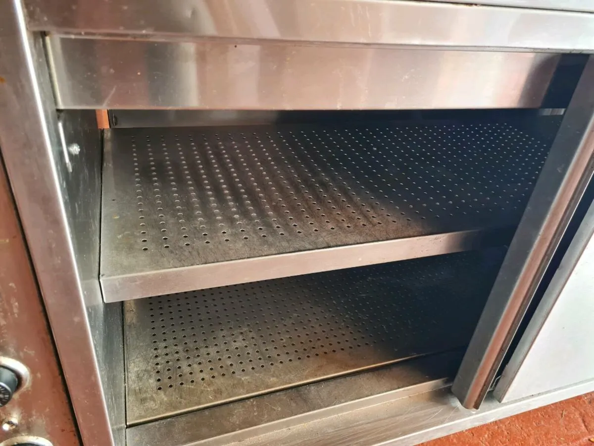 Hot Pass Through 2 Well Bain Marie with Gantry - Image 4