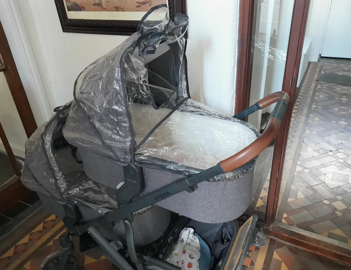 Two Uppababy vista bassinets with stands - Image 2