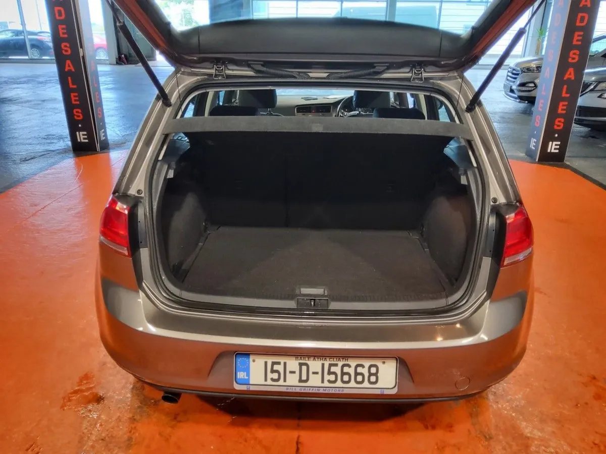 Volkswagen Golf 1.6 TDI 3DR 110HP Trendline - Image 4