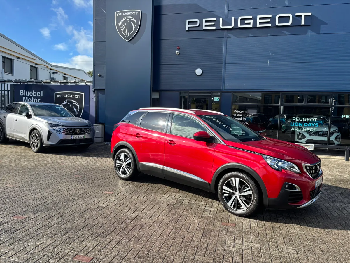 2019 Peugeot 3008 Allure 1.2 automatic - Image 2
