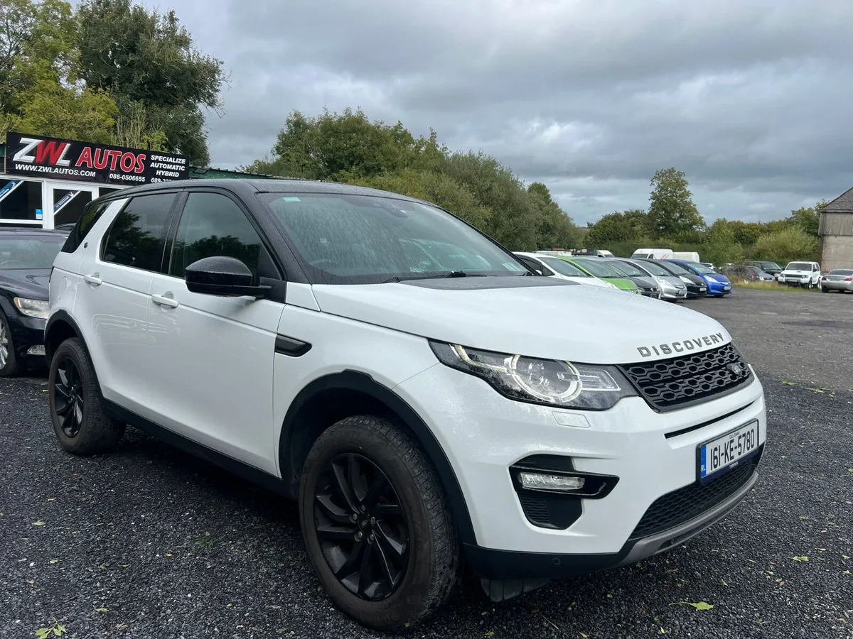 2016 Land Rover Discovery Sport 7 Seats - Image 3