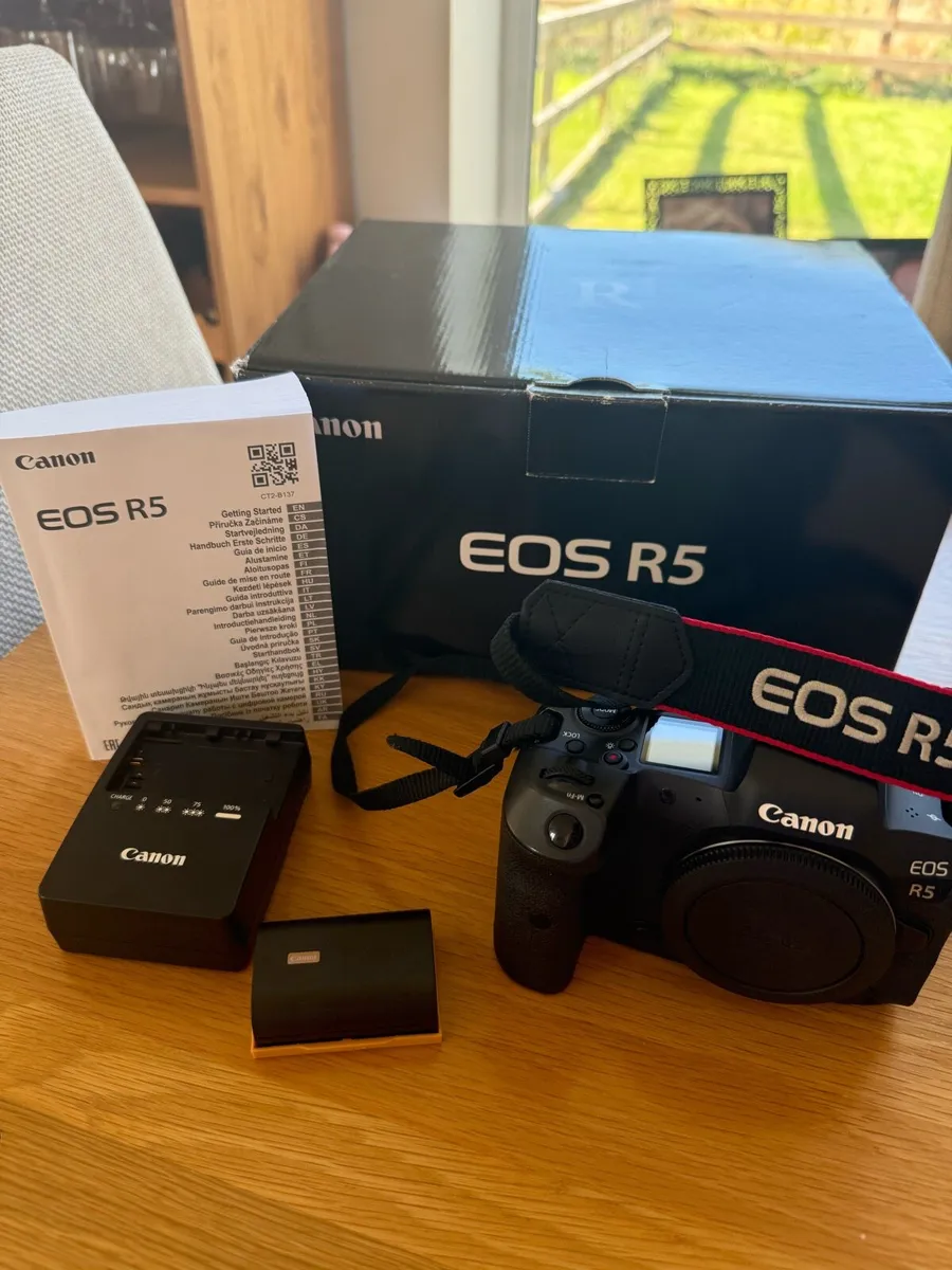 Canon R5 - Image 1