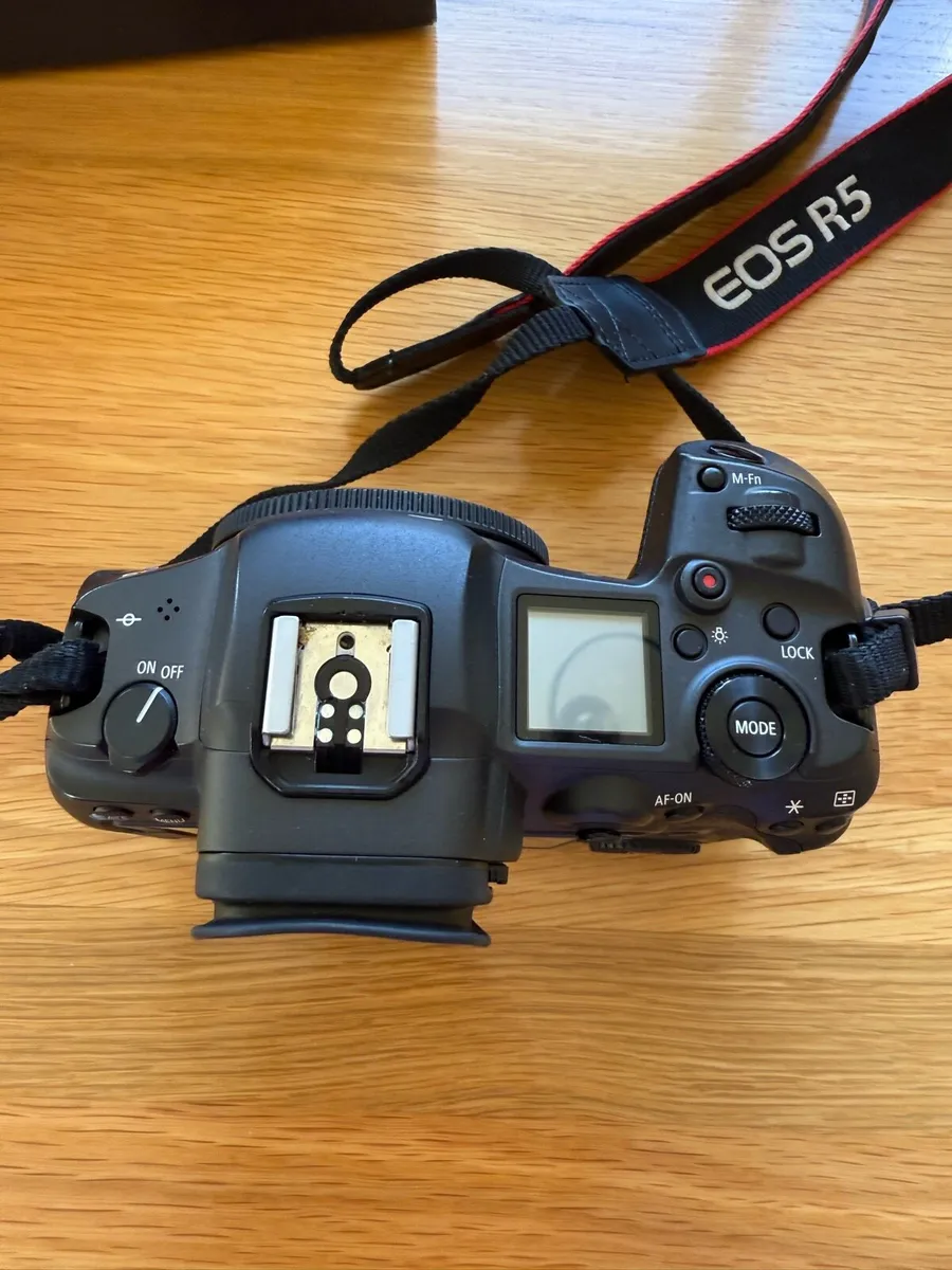 Canon R5 - Image 4