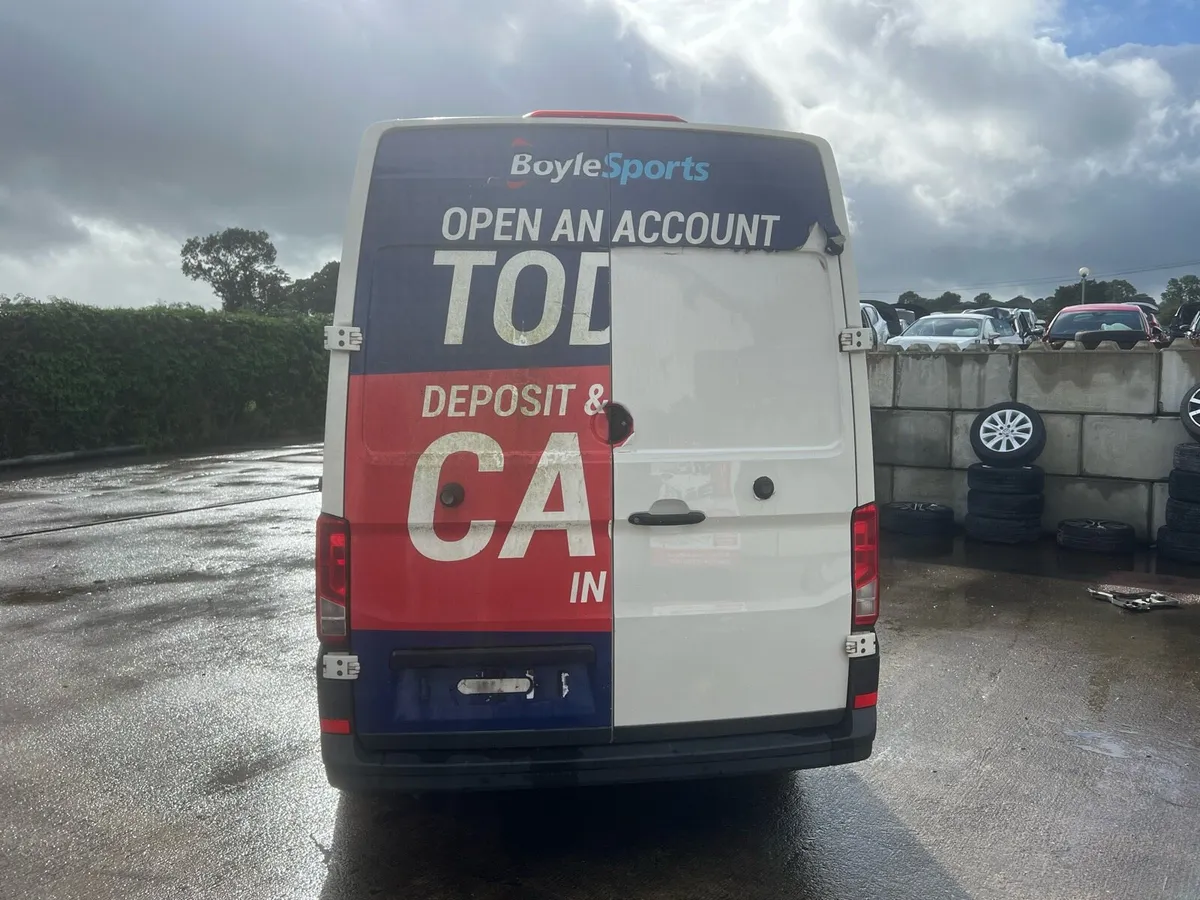 2019 VOLKSWAGEN CRAFTER BREAKING FOR PARTS - Image 4