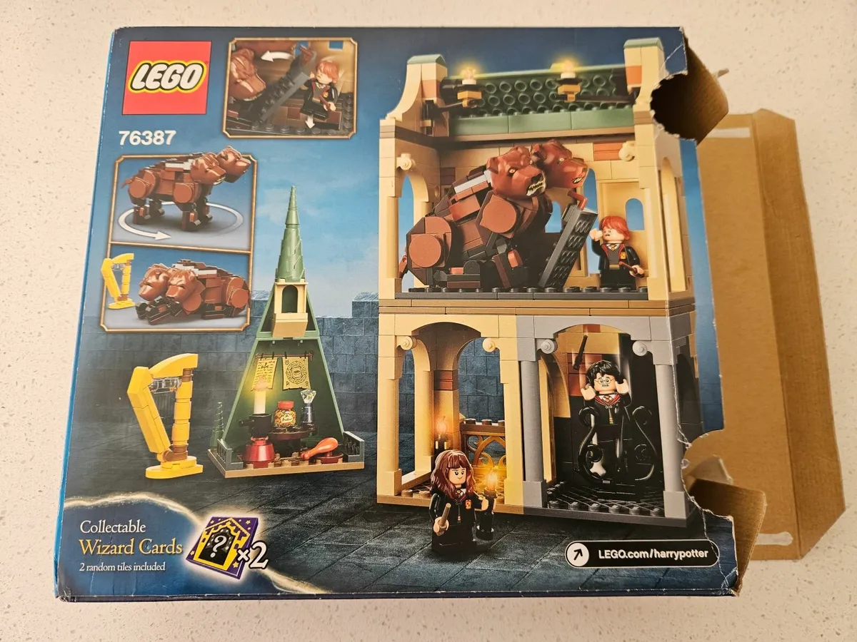 Lego: Hogwarts: Fluffy Encounter 76387 - Image 2
