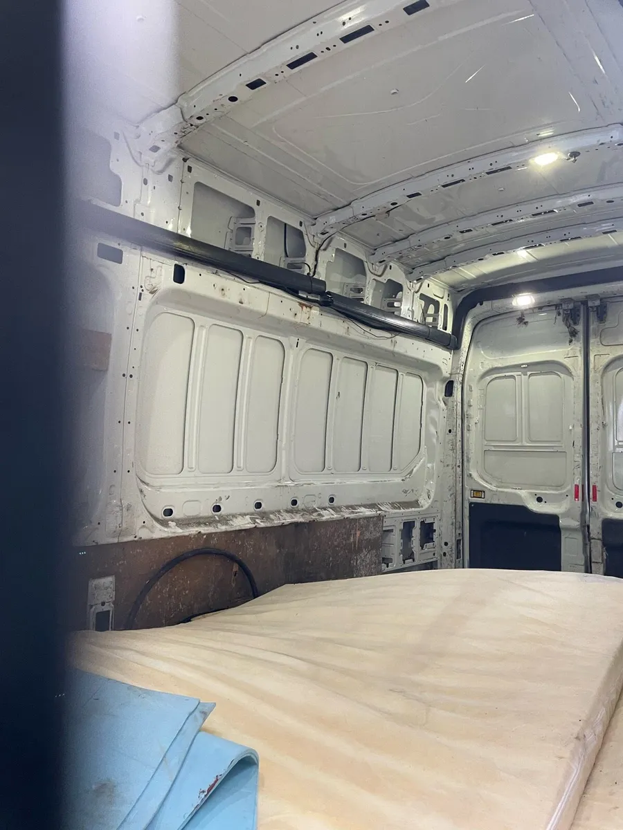Ford transit - Image 3