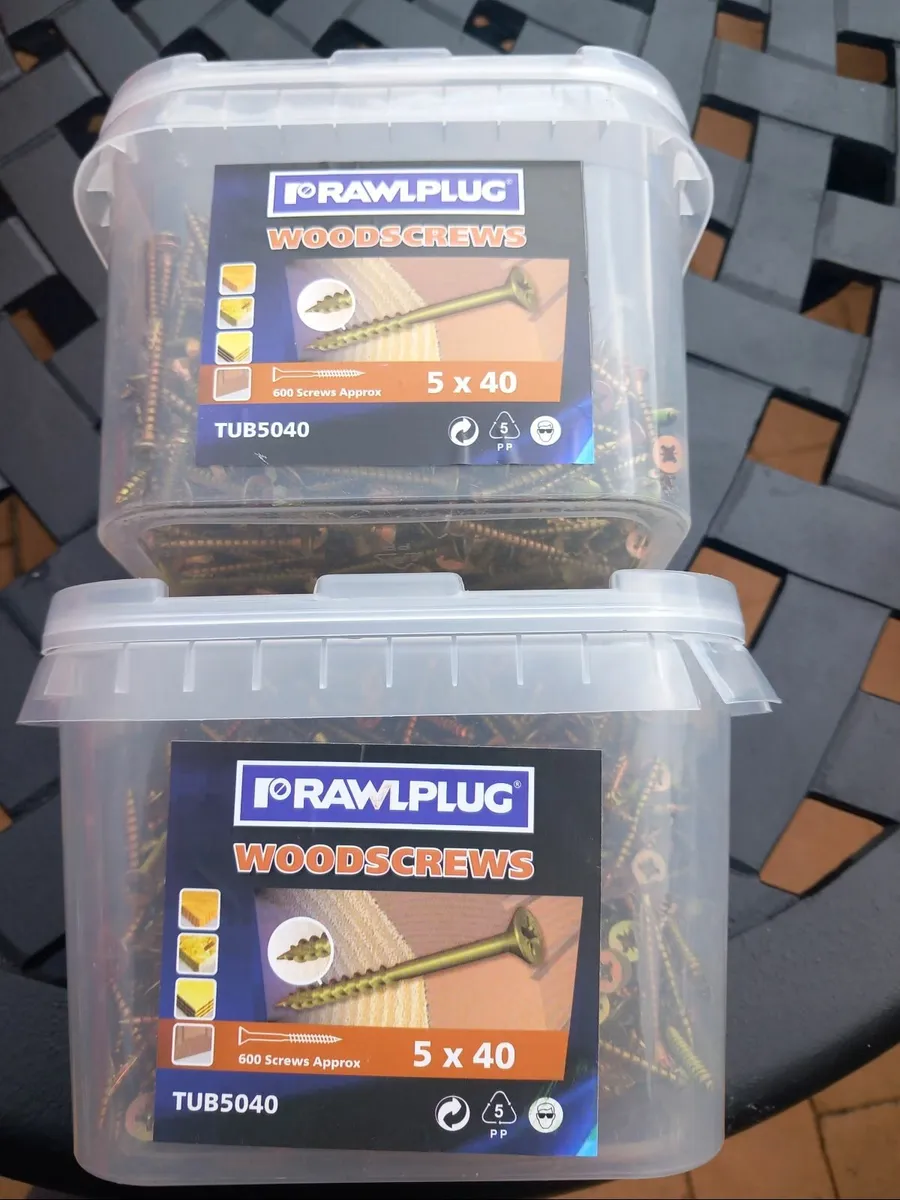 2 boxs of 5/40 screws new