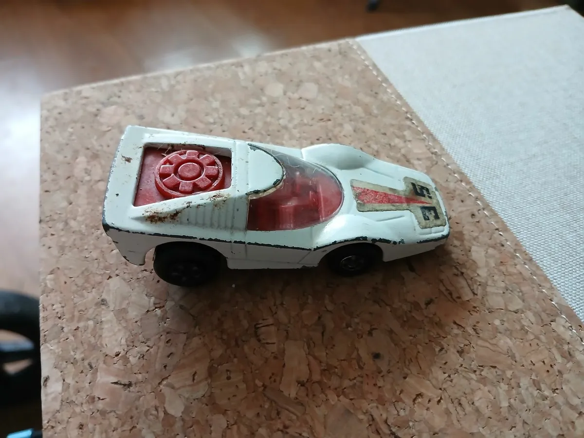 Sport and hobbies - Image 3