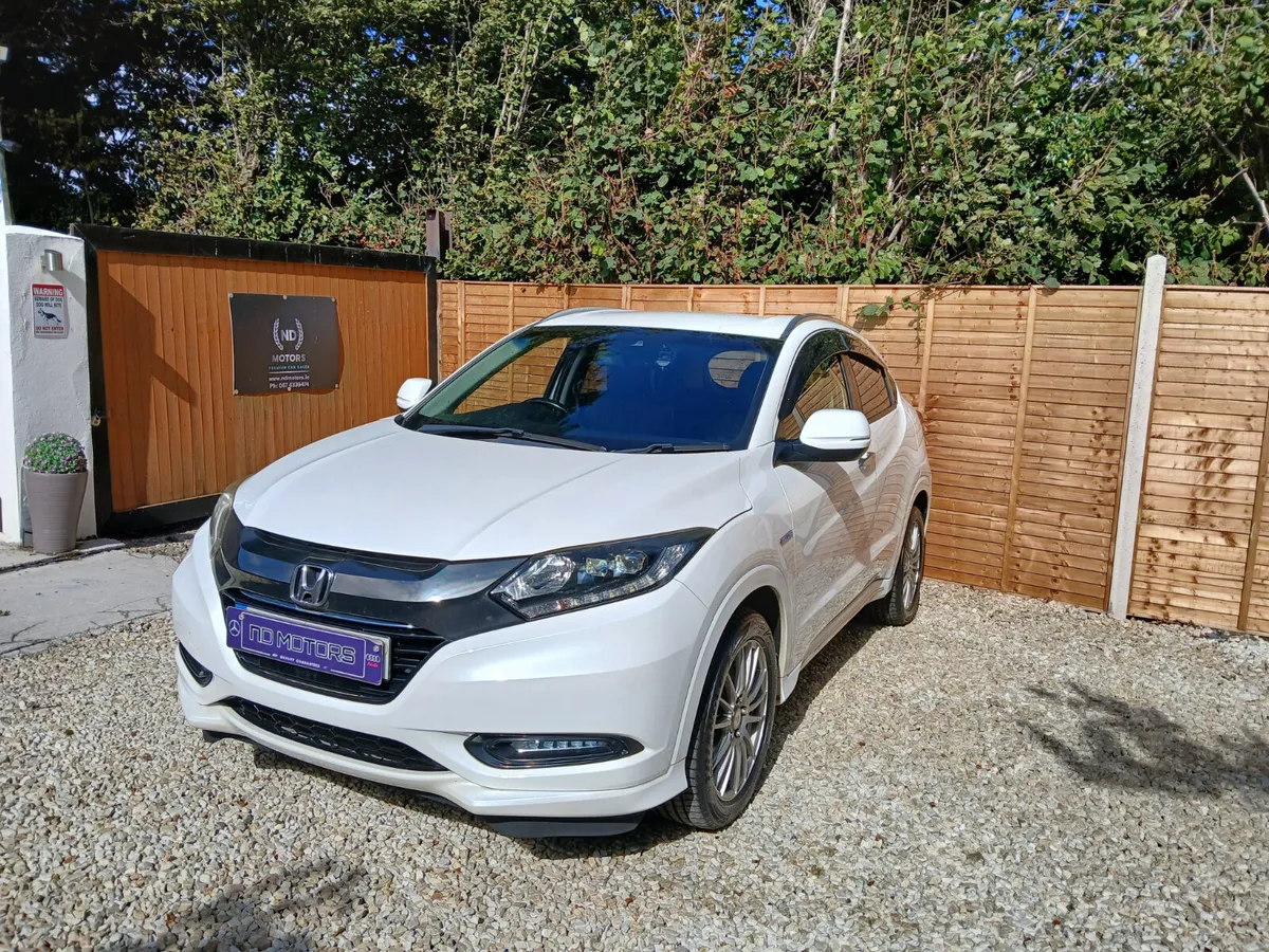 🆕️2016 Honda Vezel 1.5 Hybrid Auto🆕️ - Image 3