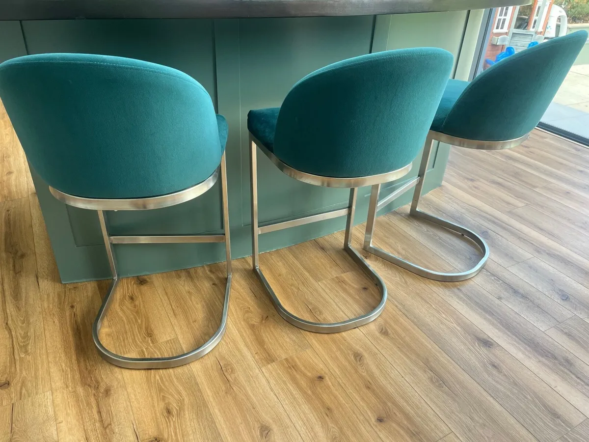 Island Stools x3 - Image 2
