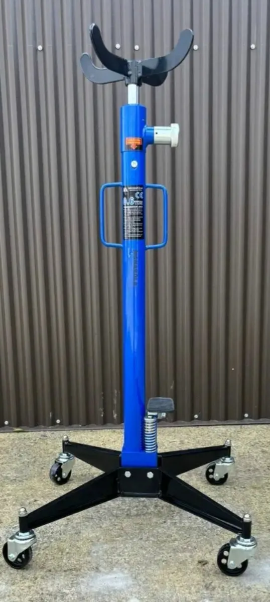 New transmission jack