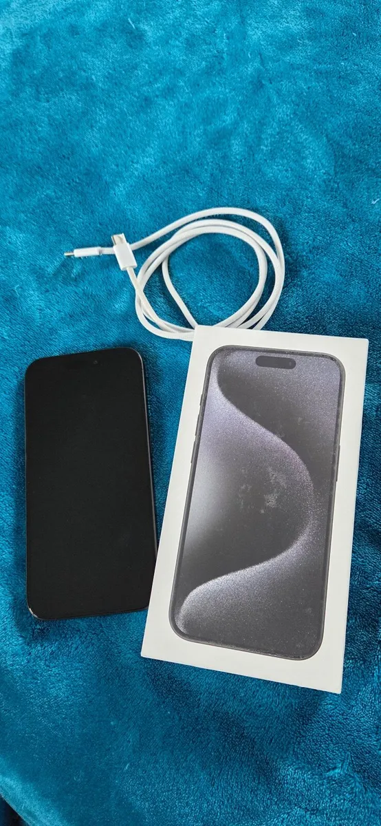 iPhone 15 Pro - Image 3