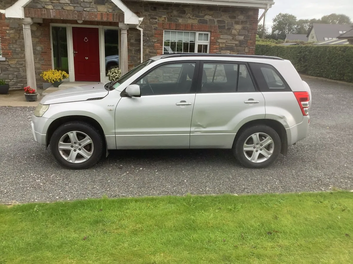Suzuki grand. Vitrara - Image 4