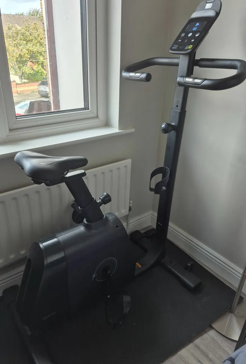 Self-Powered & Connected Exercise Bike EB 520 B - Image 4
