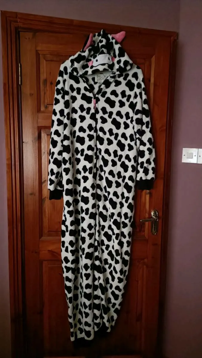 Onsie - cow - Image 1