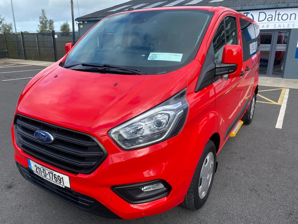 FORD TRANSIT CUSTOM KOMBI TREND 9 SEATER 2021 - Image 1