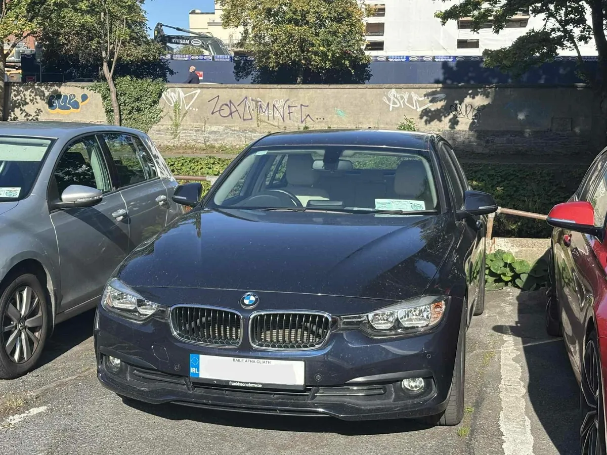 2017 BMW 3-Series 318D - Image 1