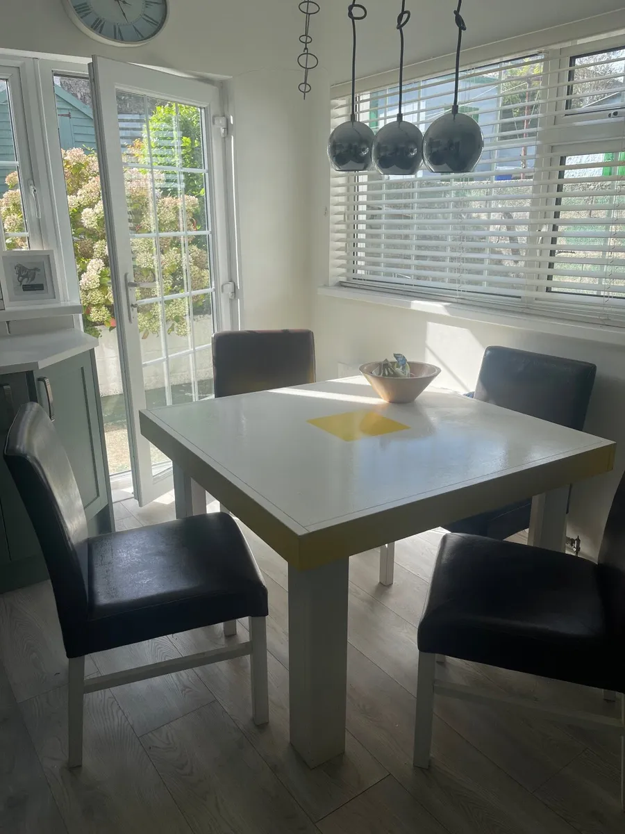 Dining /kitchen Table and 4 brown leather chairs - Image 1