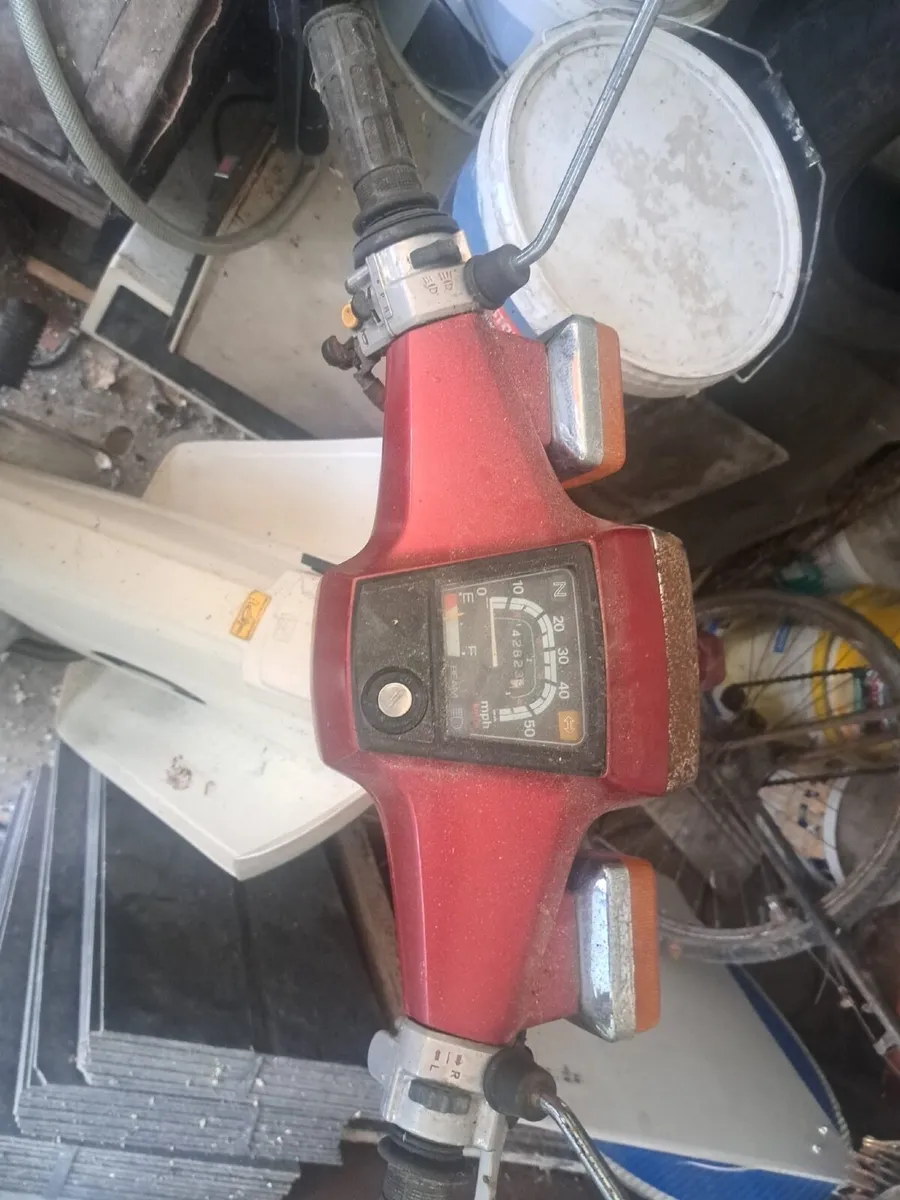 Honda Other 1990 - Image 2