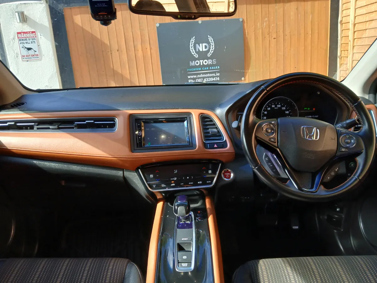 🆕️2016 Honda Vezel 1.5 Hybrid Auto🆕️ - Image 4
