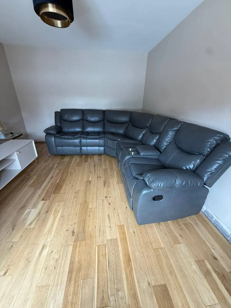 Valerie Corner Leather Recliner Sofa With Consoles - Image 4