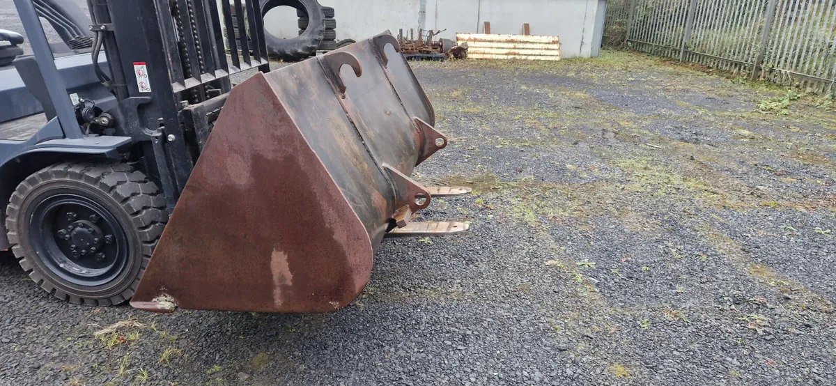 JCB Q fit bucket - Image 1