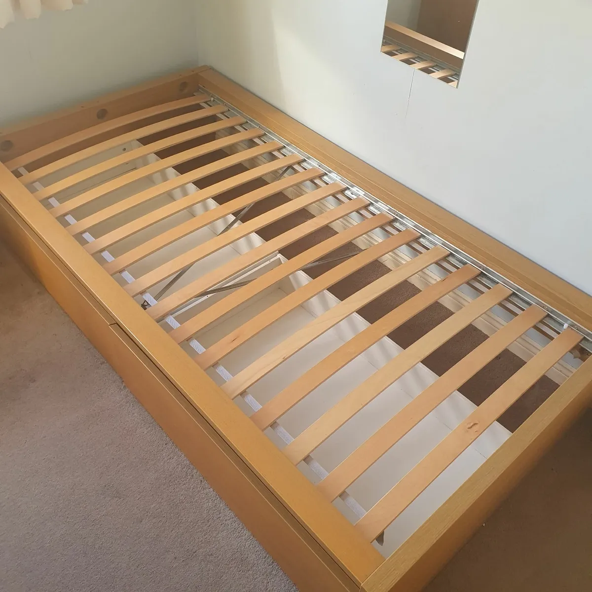 Single Bed - Image 4