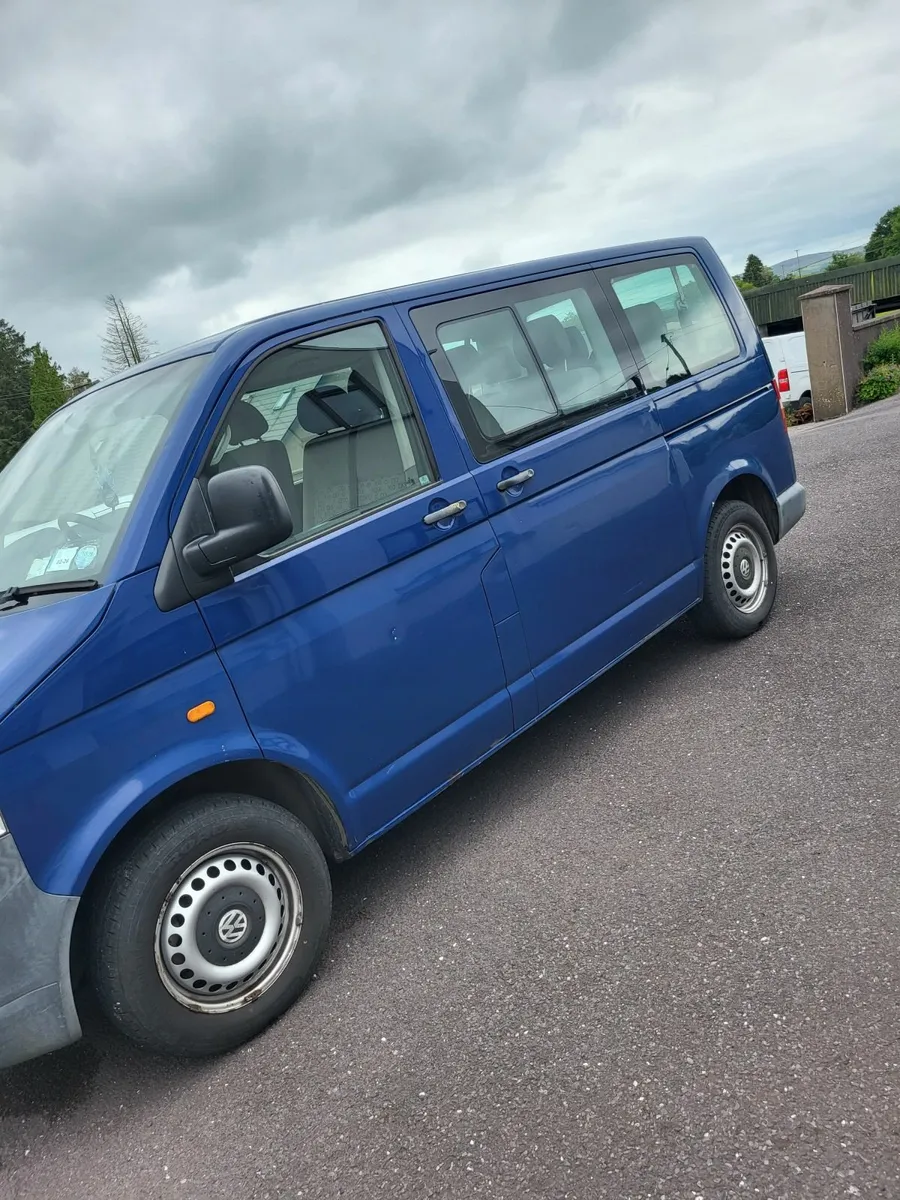 Volkswagen Shuttle 2005