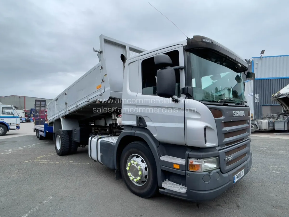 2011 (61) SCANIA P320 DROPSIDE TIPPER DRAWBAR OUTF - Image 3