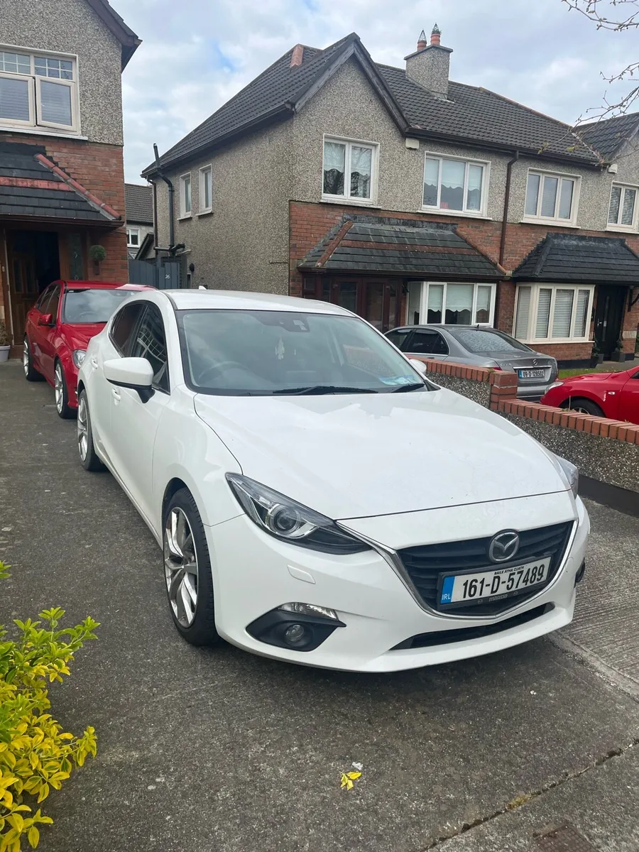 Mazda 3 - Image 1