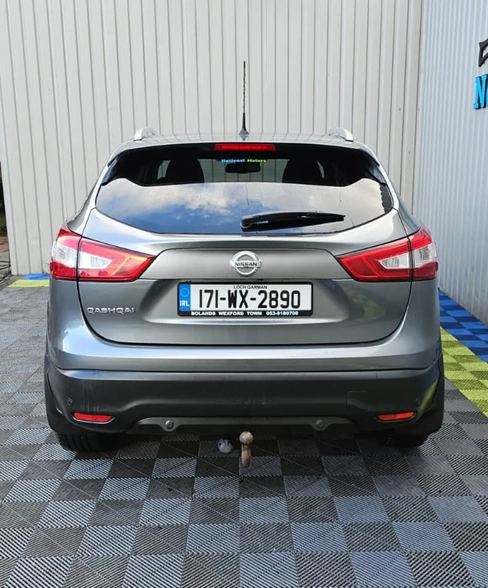 2017 Nissan Qashqai 1.5 DSL XE - Image 4