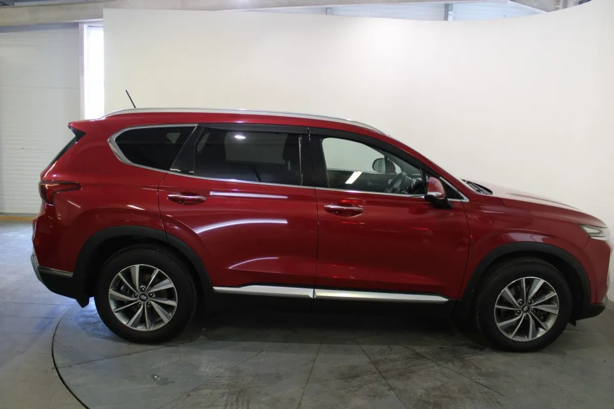 Hyundai Santa Fe 2.2 Crdi 4WD Executive Plus Auto - Image 4