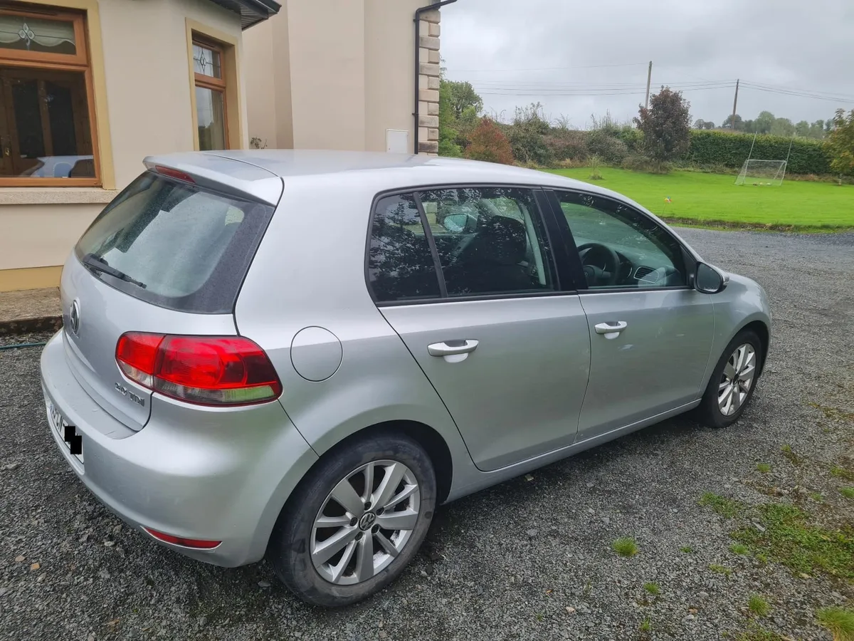 Volkswagen Golf 2009 - Image 4
