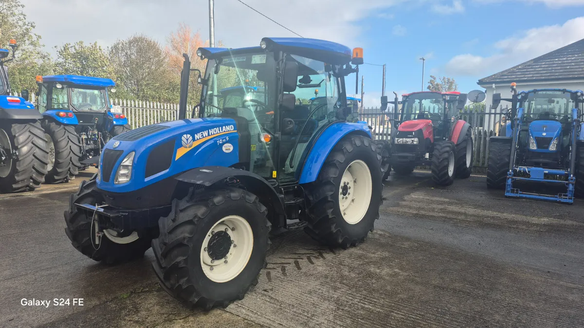 New Holland  T4.75s - Image 1