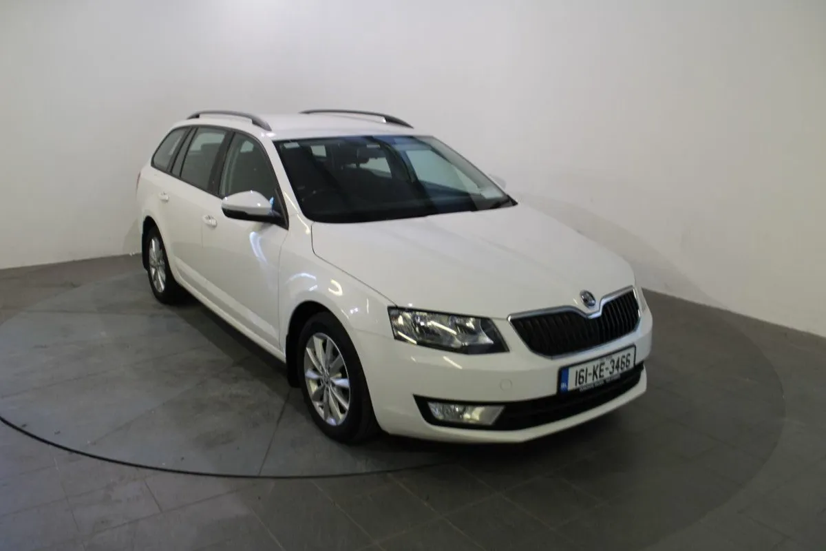 Skoda Octavia Combi Ambition 1.6tdi 90hp - Image 1