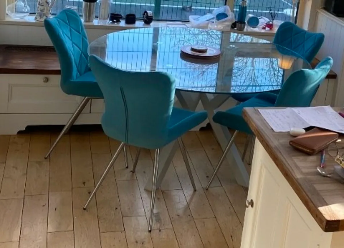 Glass Circular Dining table - Image 2